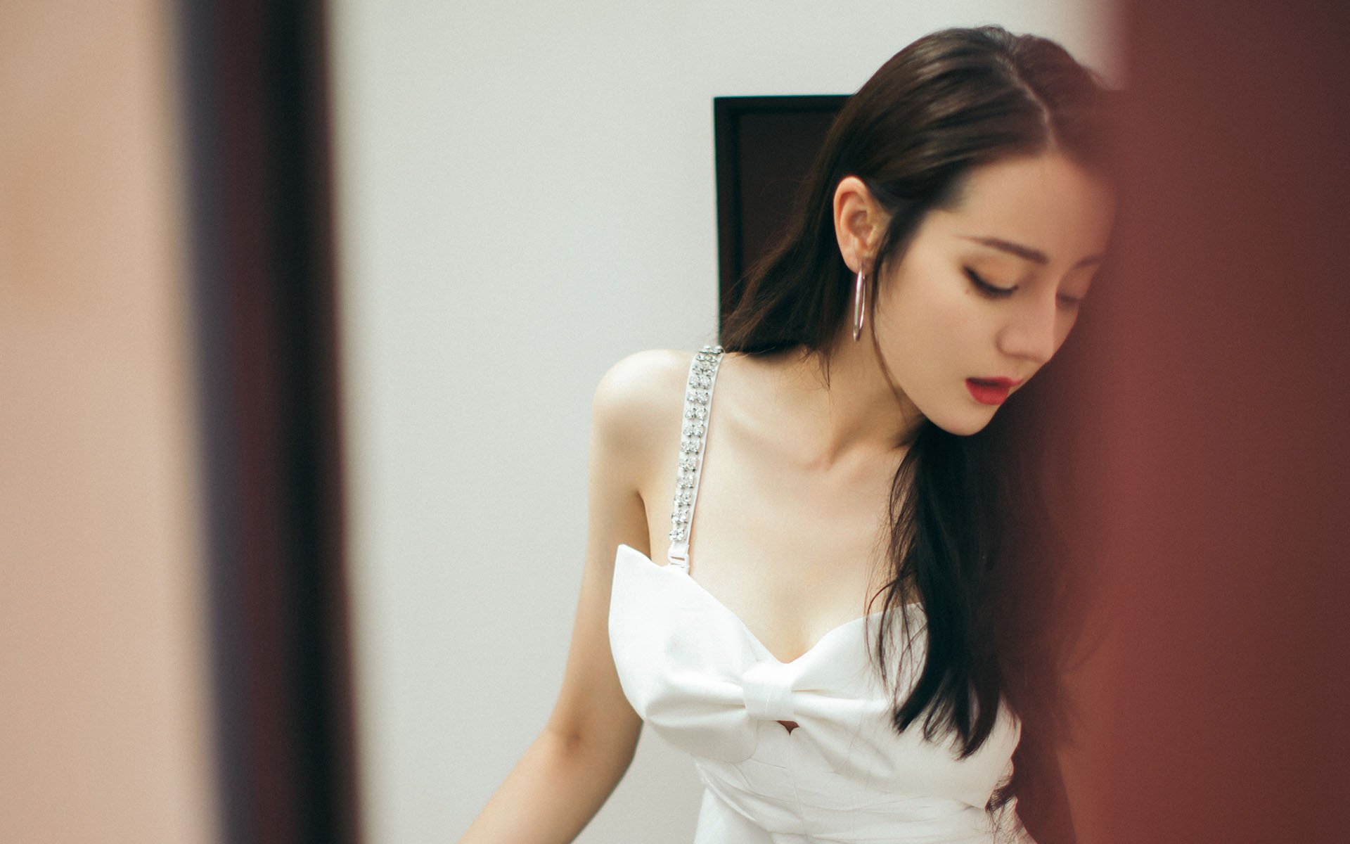 开云中国大陆-伊利亚·哈伦稳步晋级蝶泳决赛